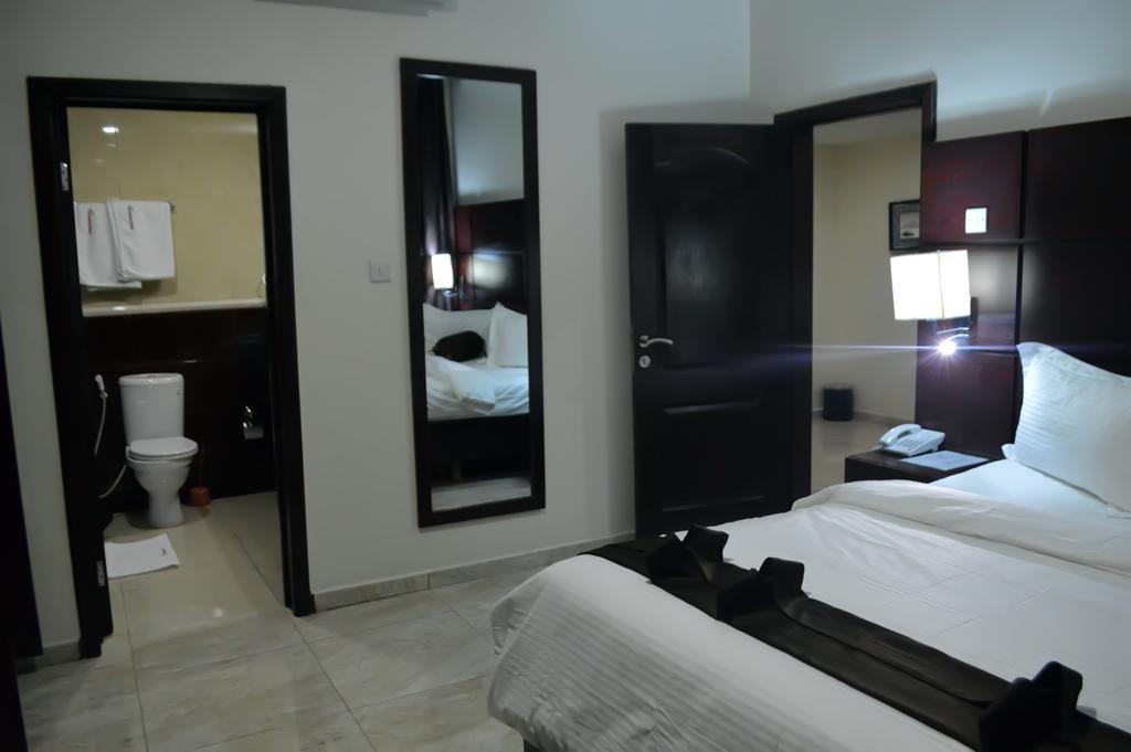De Santos Hotel Agege Szoba fotó