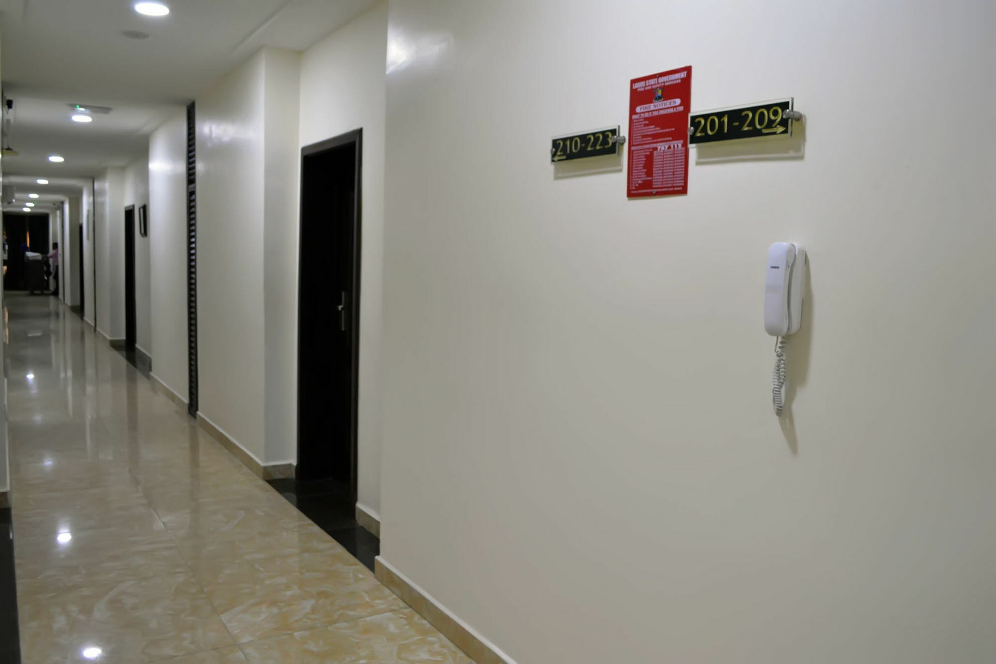 De Santos Hotel Agege Kültér fotó